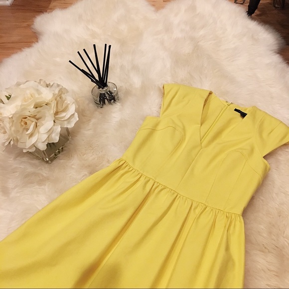 French Connection Yellow Flare Dress. - Picture 5 of 5